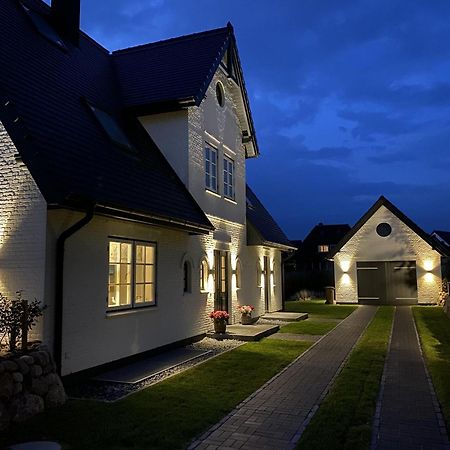 Neu! Ferienhaus Litj Horsa Hoog - Luxus, Lage, Leichtigkeit Mit Wellenrauschen In Wenningstedt Sylt Esterno foto