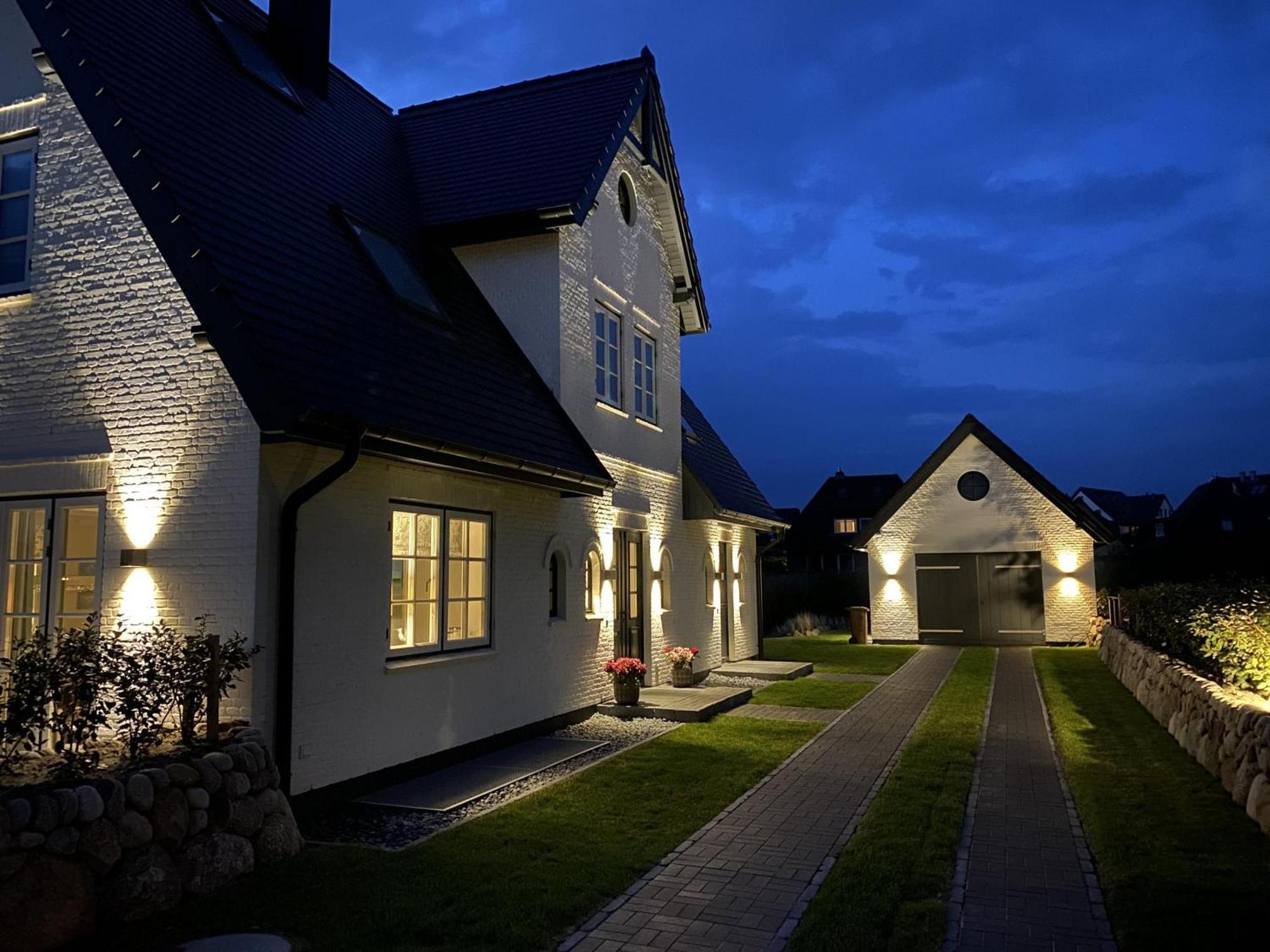 Neu! Ferienhaus Litj Horsa Hoog - Luxus, Lage, Leichtigkeit Mit Wellenrauschen In Wenningstedt Sylt Esterno foto