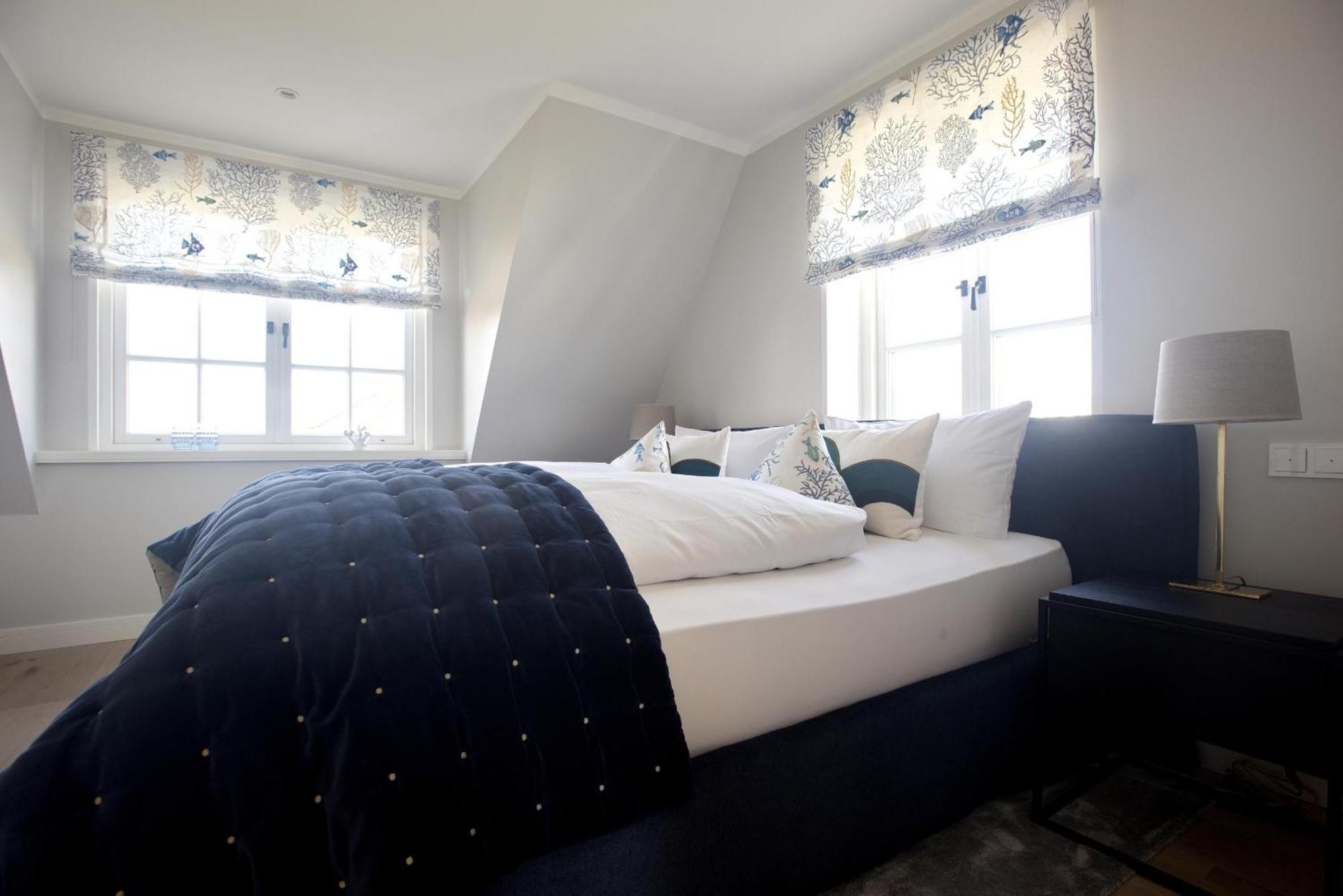 Neu! Ferienhaus Litj Horsa Hoog - Luxus, Lage, Leichtigkeit Mit Wellenrauschen In Wenningstedt Sylt Esterno foto